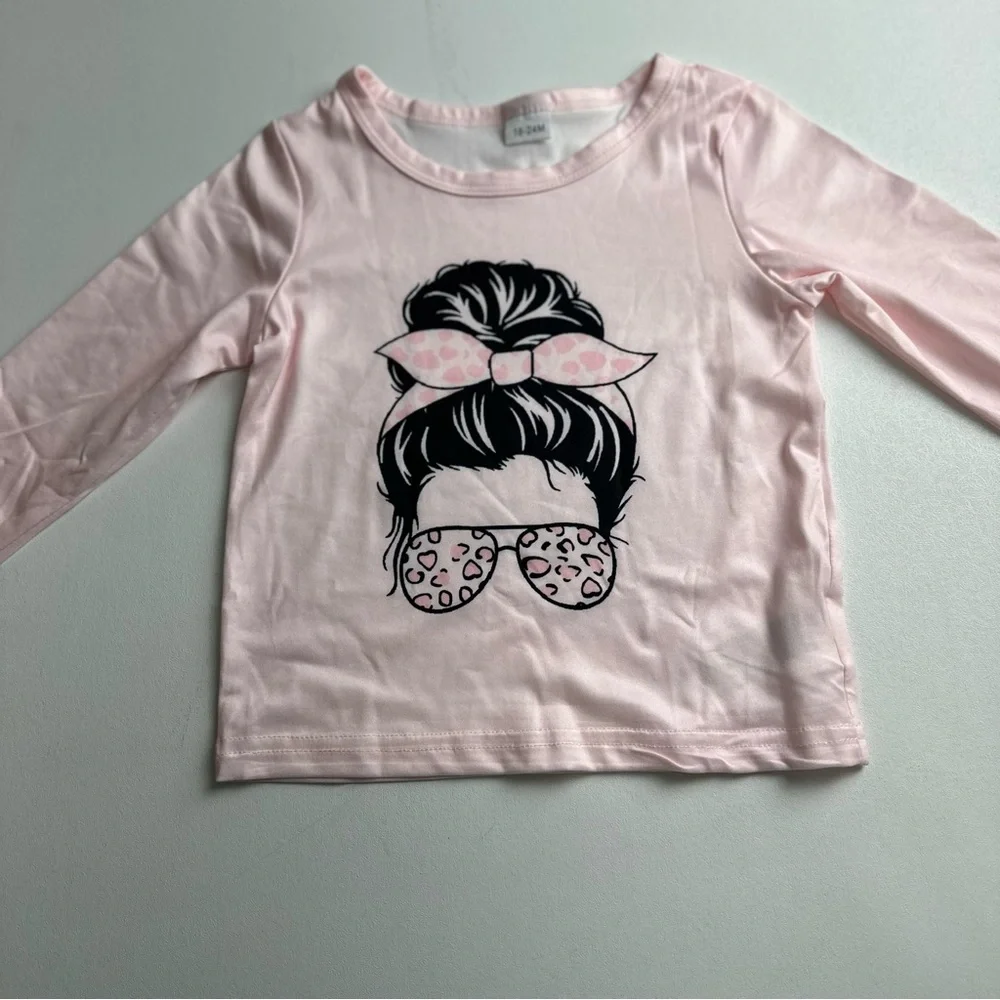 Infant 18/24. 2picee  set leopard print with pink long sleeve shirt, blue pants‎